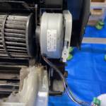 エアコン完全分解作業の参考画像