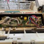 エアコン完全分解作業の参考画像