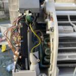 エアコン完全分解作業の参考画像