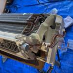 エアコン完全分解作業の参考画像