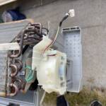 エアコン完全分解作業の参考画像