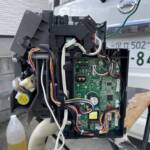 エアコン完全分解作業の参考画像